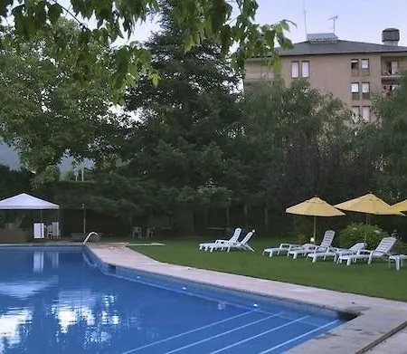 Restaurant Pessets & 4*