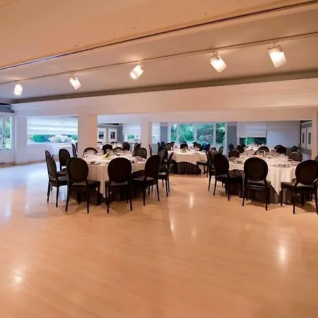 Restaurant Pessets & 4*