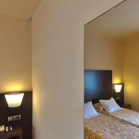 Restaurant Pessets & Szálloda 4*