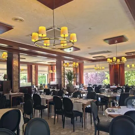 Ξενοδοχείο Restaurant Pessets &