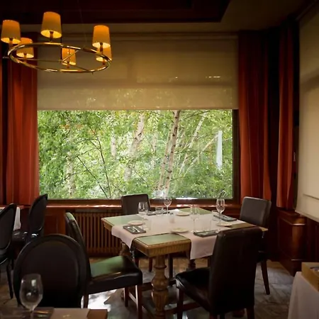 Hotel Restaurant Pessets &
