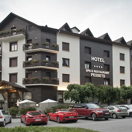 호텔 Restaurant Pessets & 소르트