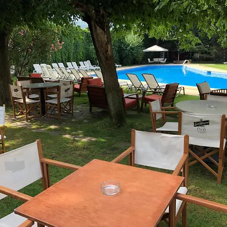 Restaurant Pessets & 4* Σορτ